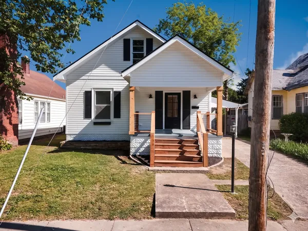 $150,000 | 200 Thorn Street, Marion, IL 62959