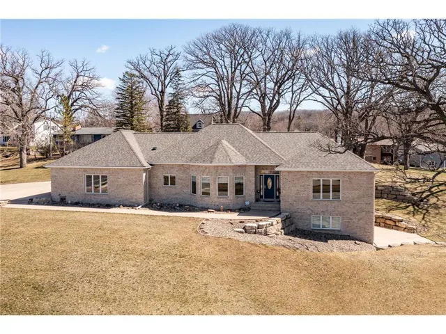 $725,000 | 340 Main Street North, Chatfield, MN 55923