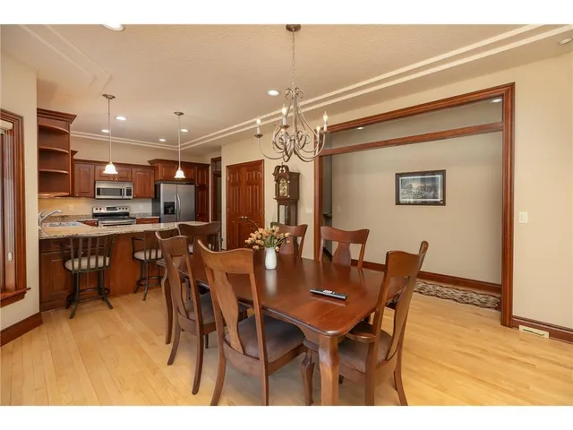 $725,000 | 340 Main Street North, Chatfield, MN 55923