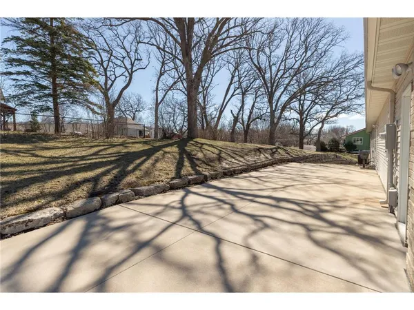$725,000 | 340 Main Street North, Chatfield, MN 55923