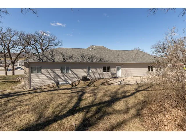 $725,000 | 340 Main Street North, Chatfield, MN 55923