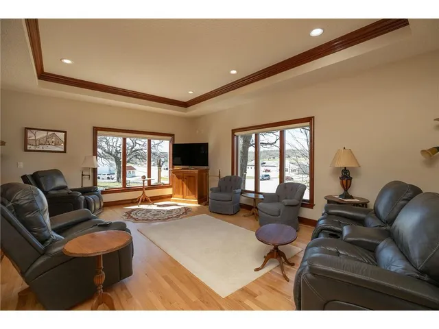 $725,000 | 340 Main Street North, Chatfield, MN 55923