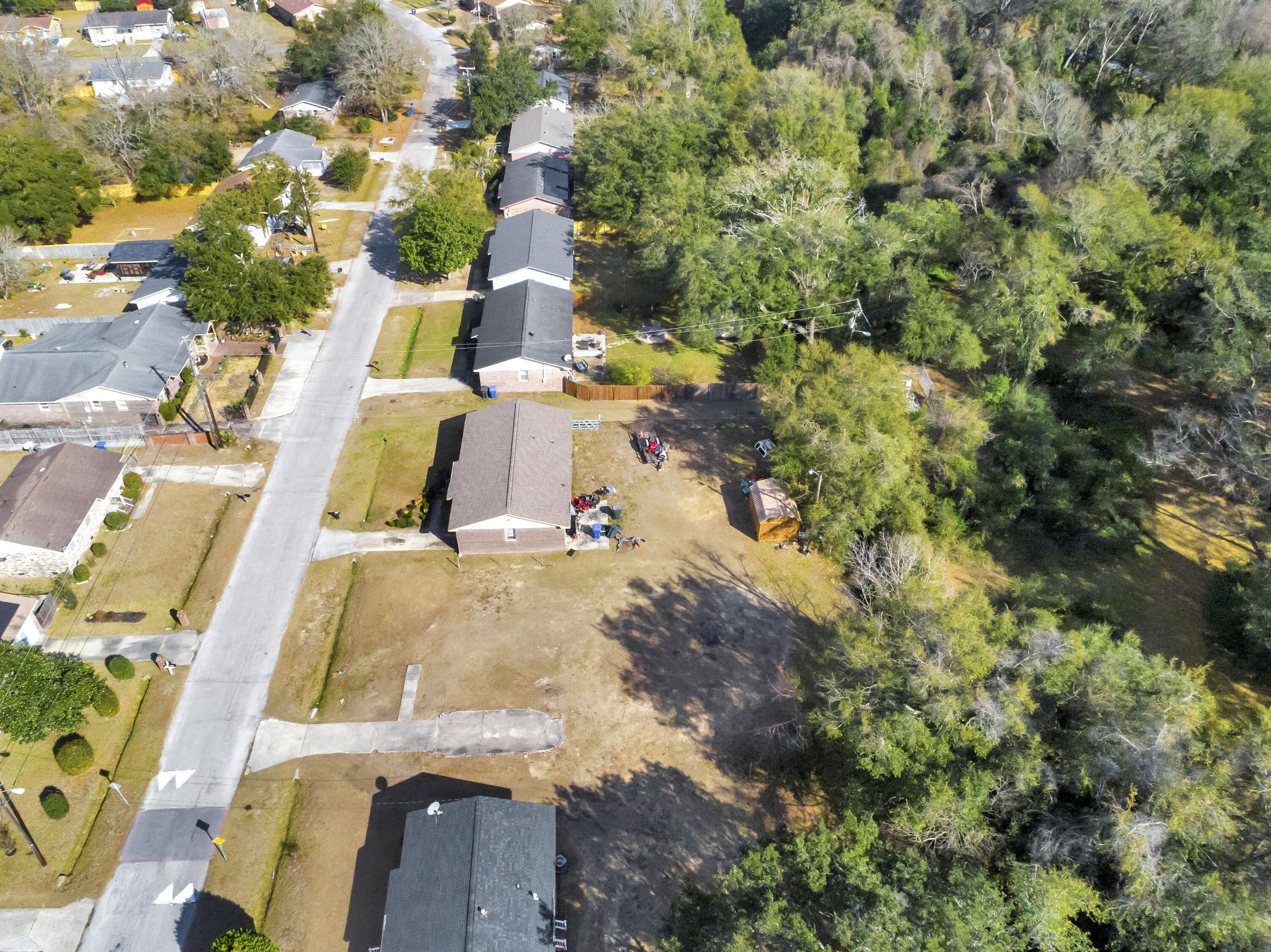 1555 Seacroft Road Charleston, SC 29412 - Photo 5 of 9 DJI_0152