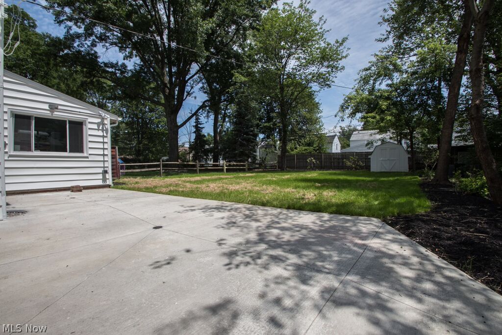 1199 Ford Road Lyndhurst, OH 44124 - Photo 2 of 24