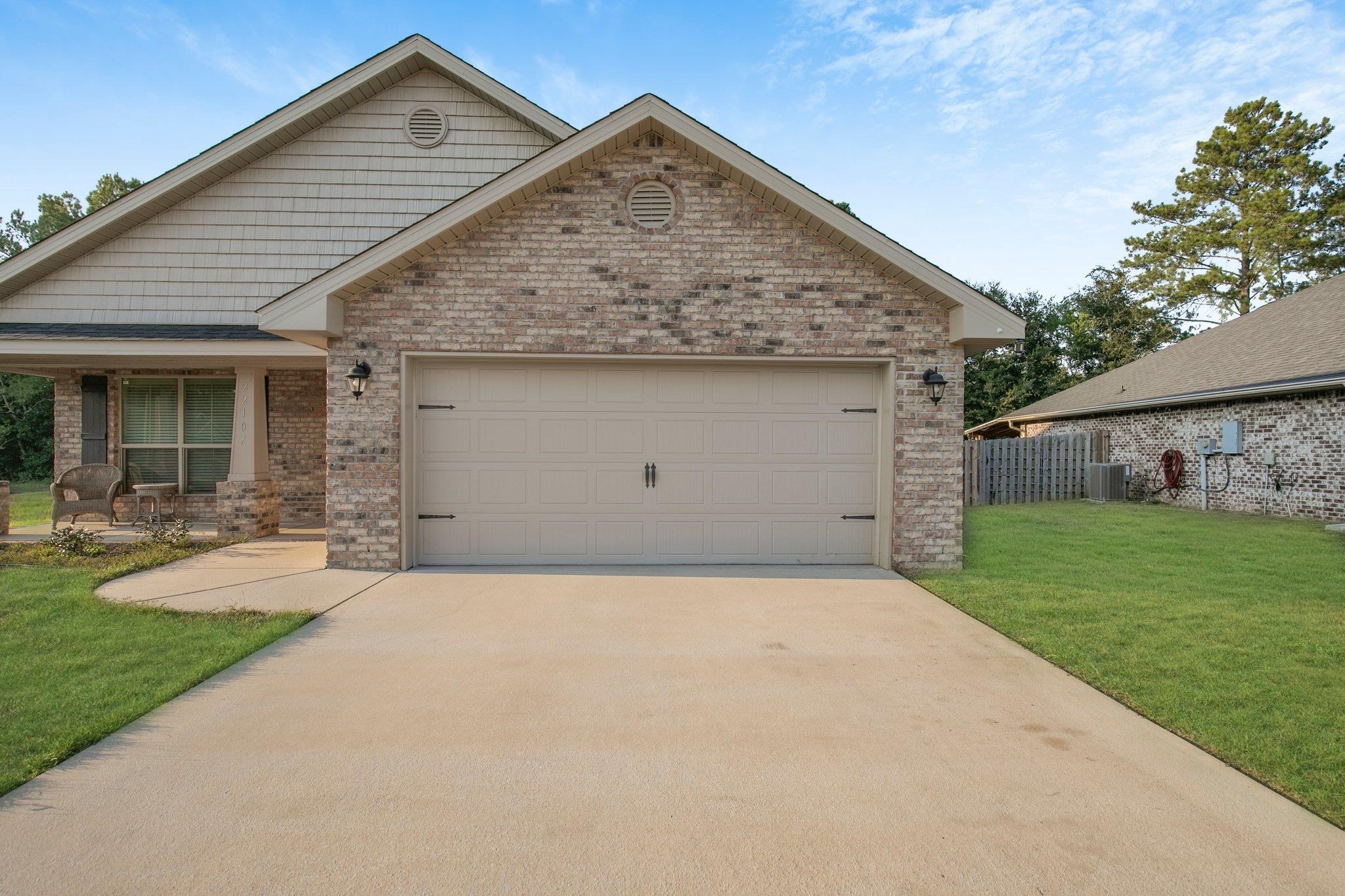 22107 Garland Loop Silverhill, AL 36576 - Photo 7 of 50