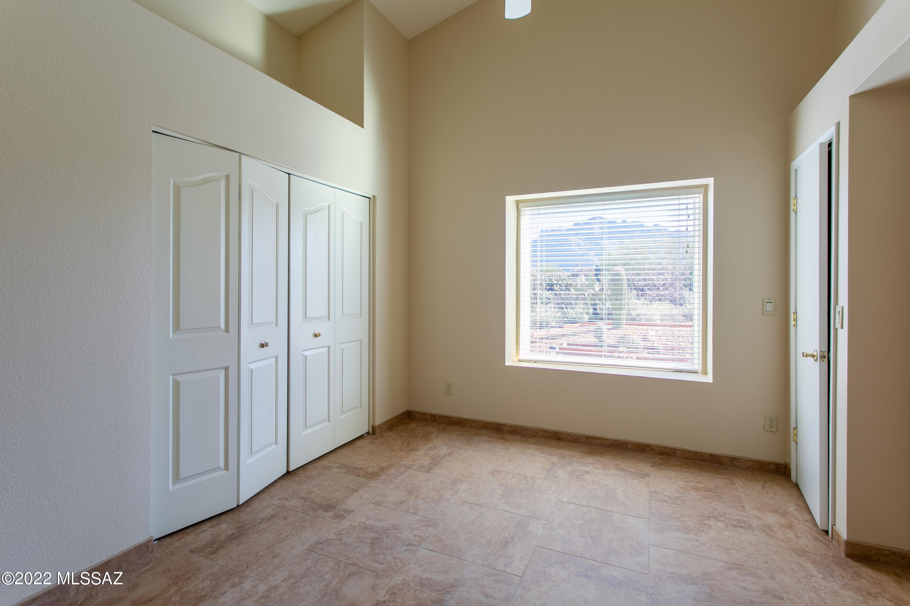 1486 West Sunset Ridge Place Tucson, AZ 85704 - Photo 17 of 36