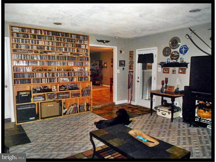 103 Garrett Road Newark, DE 19713 - Photo 7 of 18 Gallery Image 7