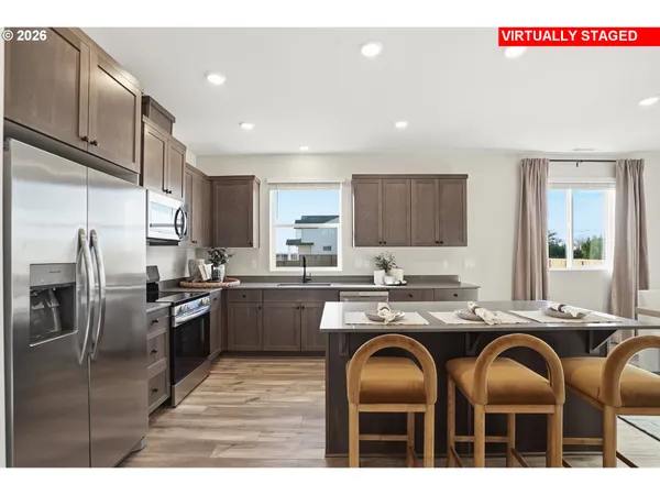 $499,900 | 398 Northeast Hunter Drive, Estacada, OR 97023