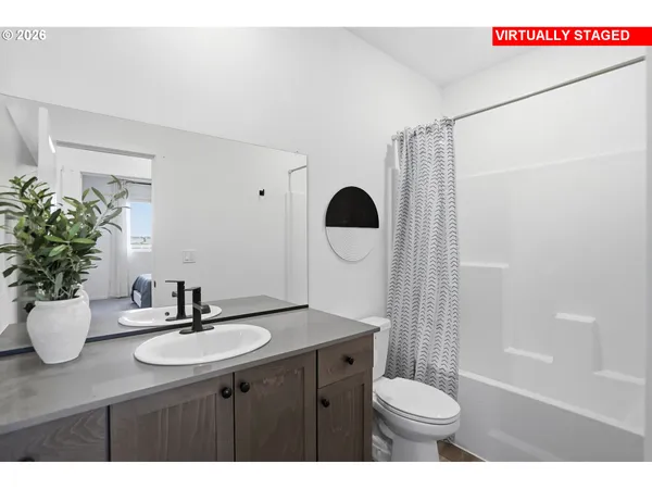 $499,900 | 398 Northeast Hunter Drive, Estacada, OR 97023