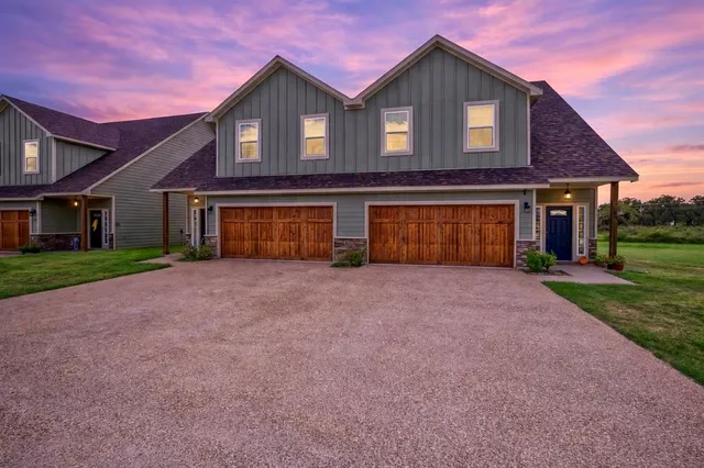 $2,200 | 136 Eagle Meadow Drive, Weatherford, TX 76087
