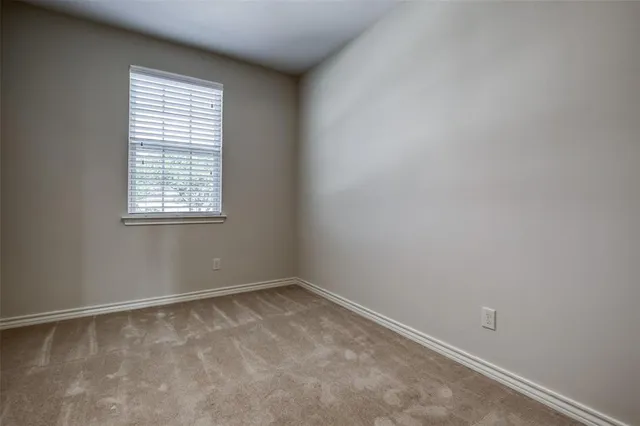 $2,200 | 136 Eagle Meadow Drive, Weatherford, TX 76087