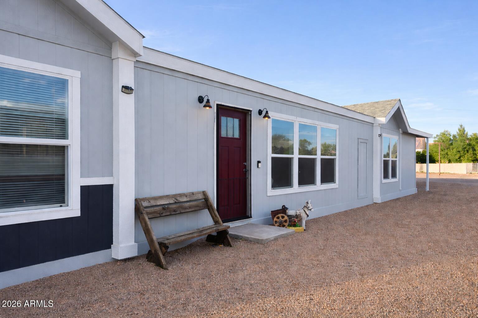 2046 South Mariposa Road Apache Junction, AZ 85119 - Photo 14 of 21 Front 1