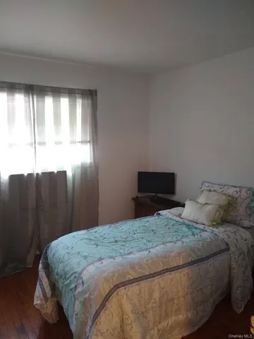 $849,000 | 81-05 149th Avenue | Lindenwood