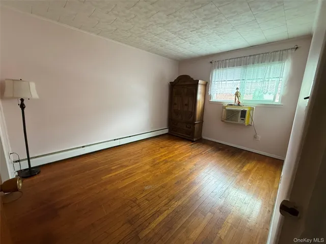 $849,000 | 81-05 149th Avenue | Lindenwood