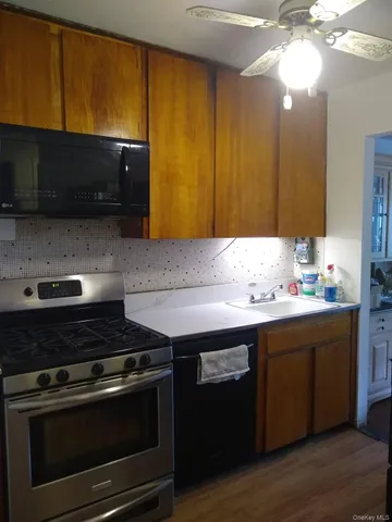 $849,000 | 81-05 149th Avenue | Lindenwood