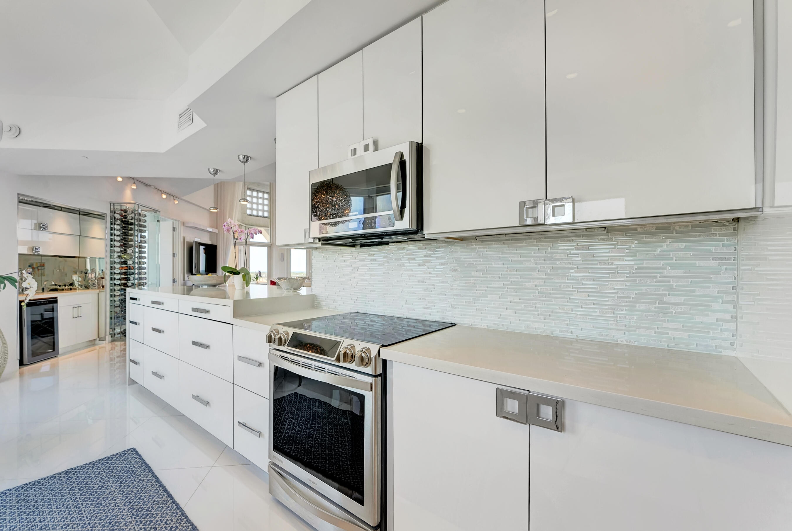 300 Southeast 5th Avenue, Unit 8180 Boca Raton, FL 33432 - Photo 17 of 58 DSC03884