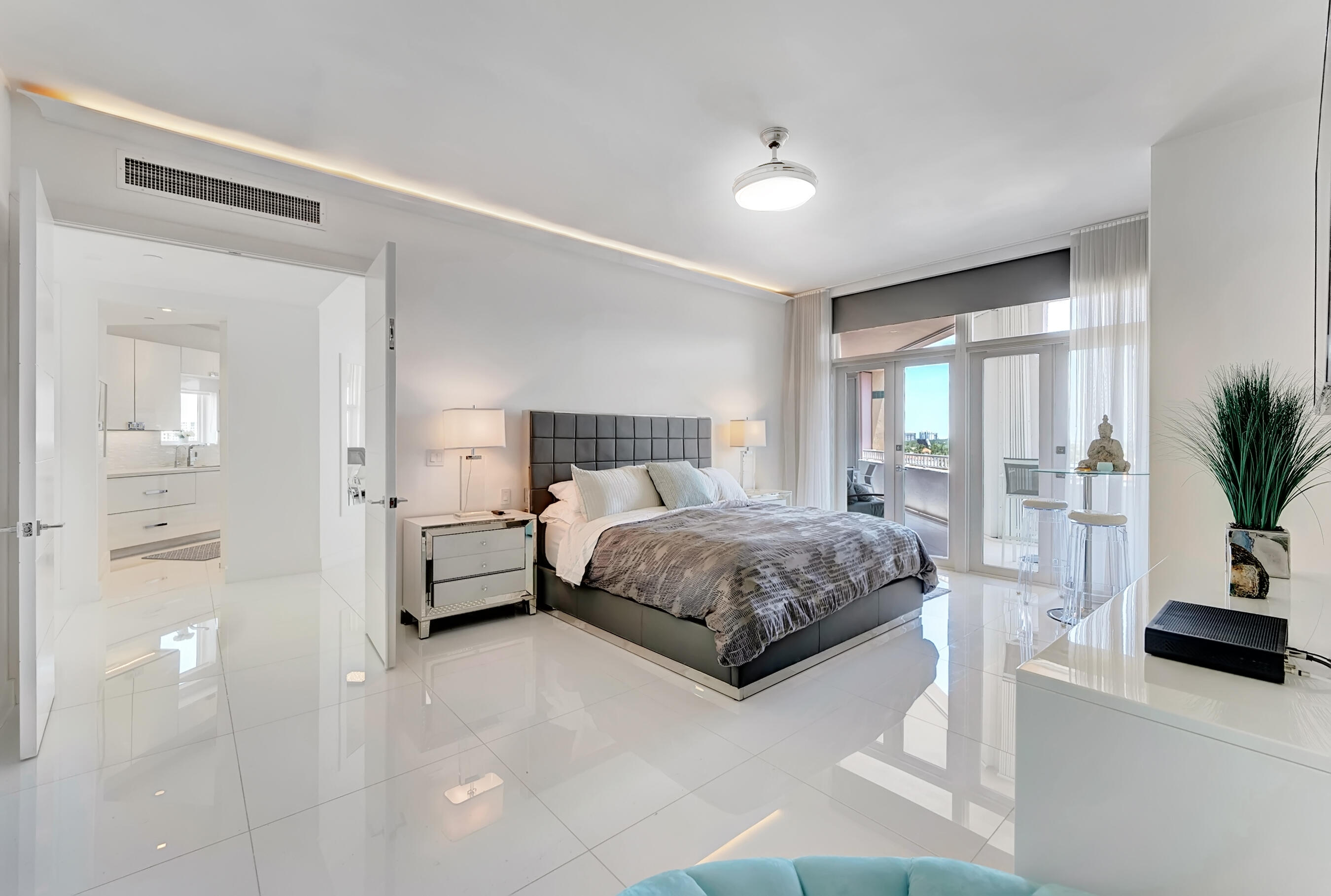 300 Southeast 5th Avenue, Unit 8180 Boca Raton, FL 33432 - Photo 29 of 58 DSC03574
