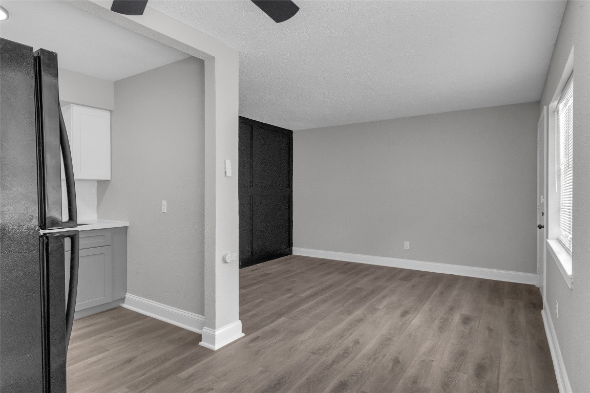 3613 Crane Street, Unit 4 Houston, TX 77026 - Photo 3 of 11