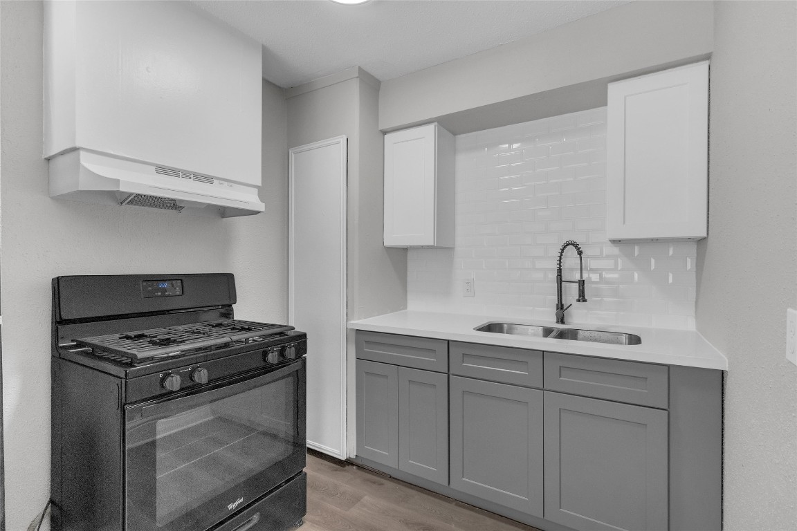 3613 Crane Street, Unit 4 Houston, TX 77026 - Photo 6 of 11