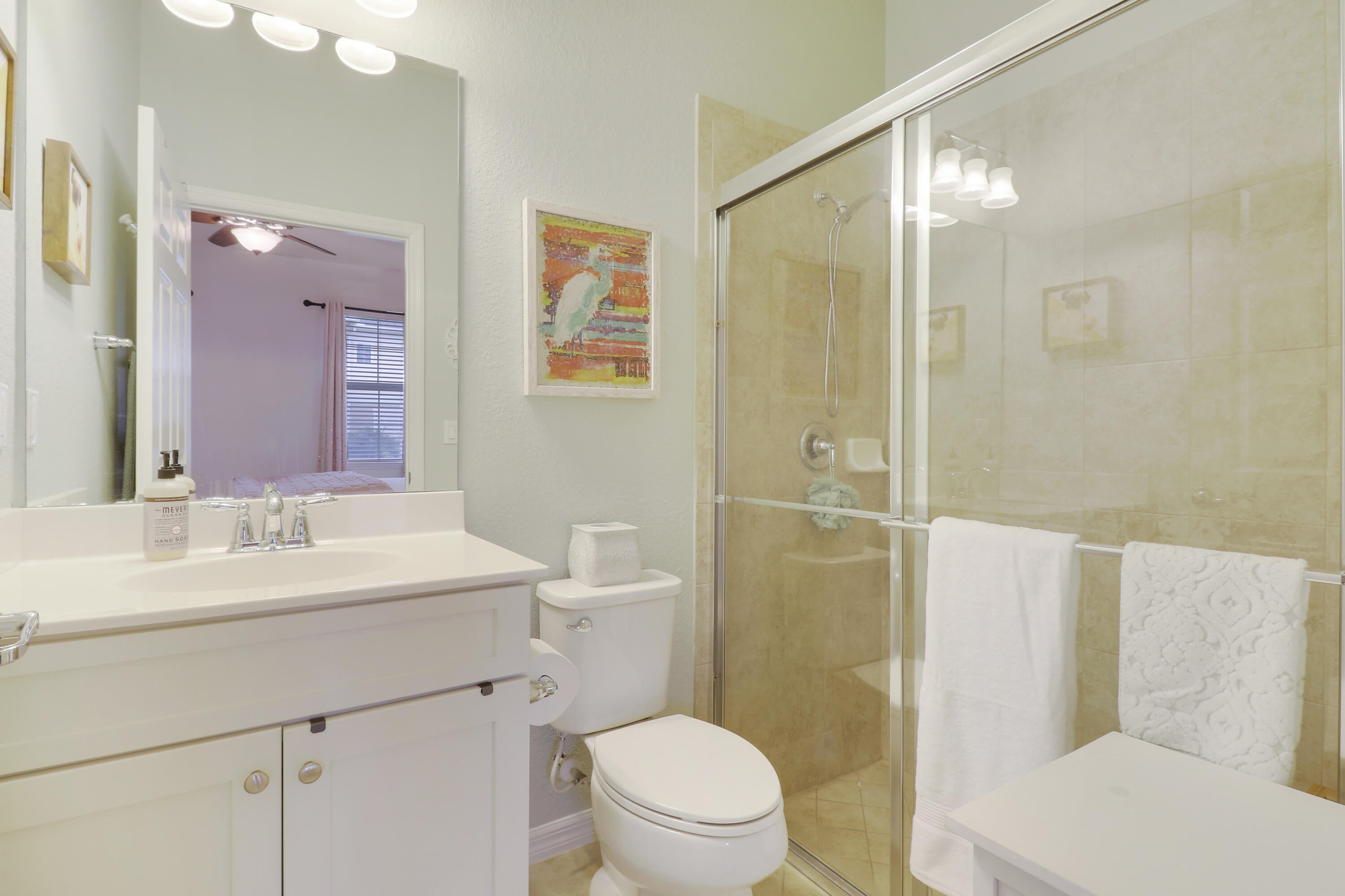 115 Black Ironwood Road, Unit 105 Jupiter, FL 33458 - Photo 5 of 24 bathroom