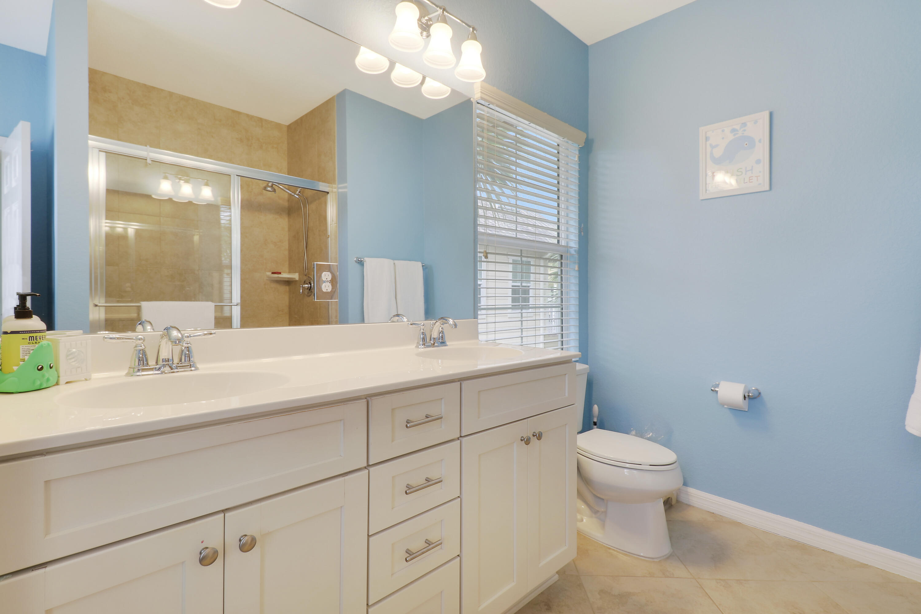 115 Black Ironwood Road, Unit 105 Jupiter, FL 33458 - Photo 9 of 24 master bathroom second floor