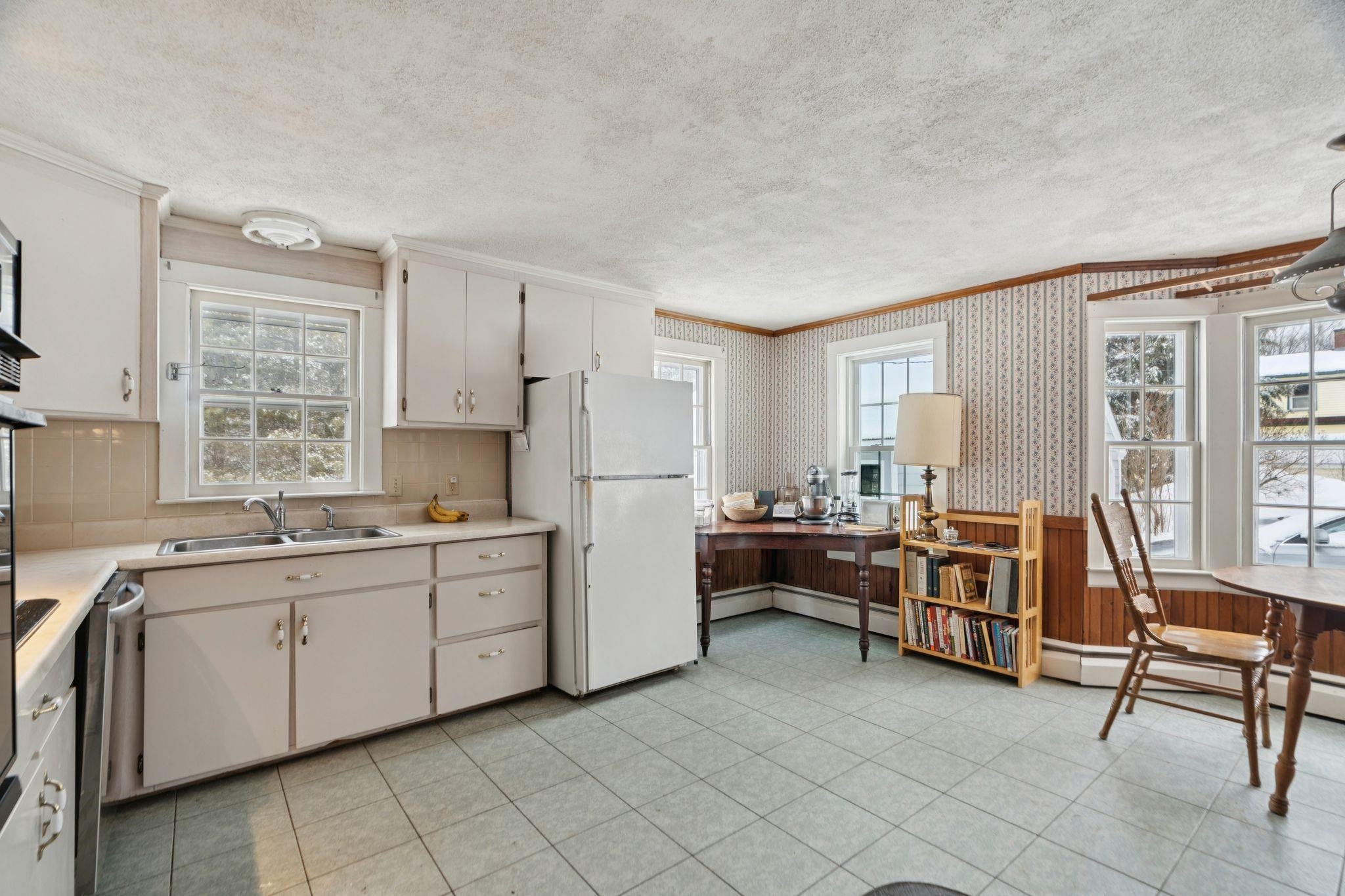87 Fairground Road Springfield, VT 05156 - Photo 5 of 31