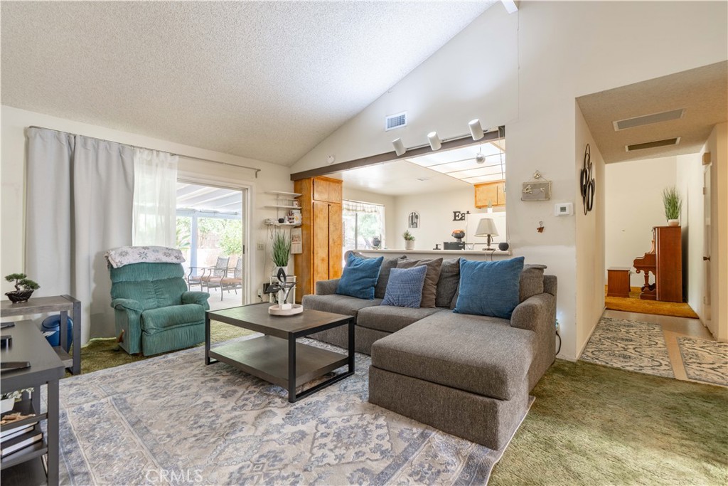 6320 Topaz Street Rancho Cucamonga, CA 91701 - Photo 7 of 32 Living and Dining Area