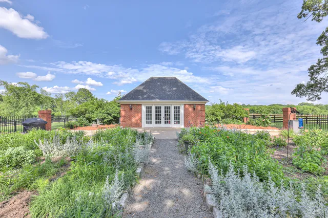 $1,750,000 | 4288 Central Valley Road, Murfreesboro, TN 37129