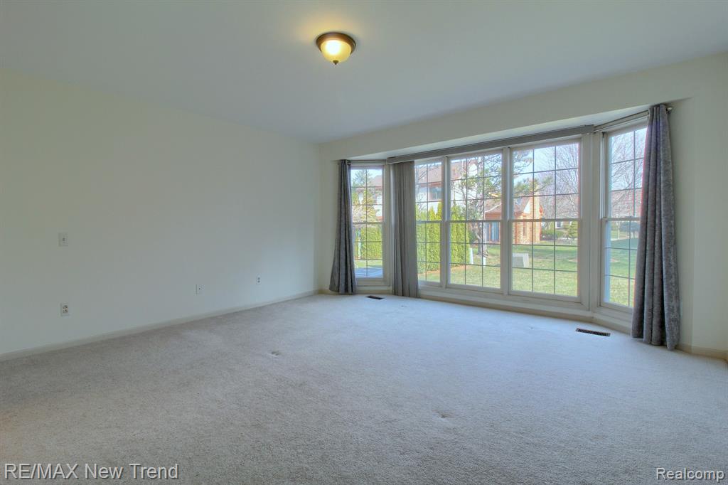 45331 Courtview Trail Novi, MI 48375 - Photo 15 of 30