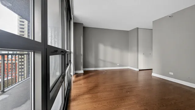 $2,400 | 10 East Ontario Street, Unit 1205, Chicago, IL 60611