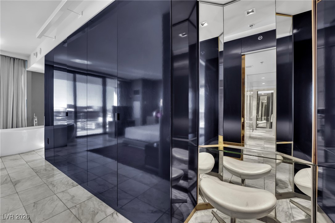 4381 West Flamingo Road, Unit 2022 Las Vegas, NV 89103 - Photo 19 of 71