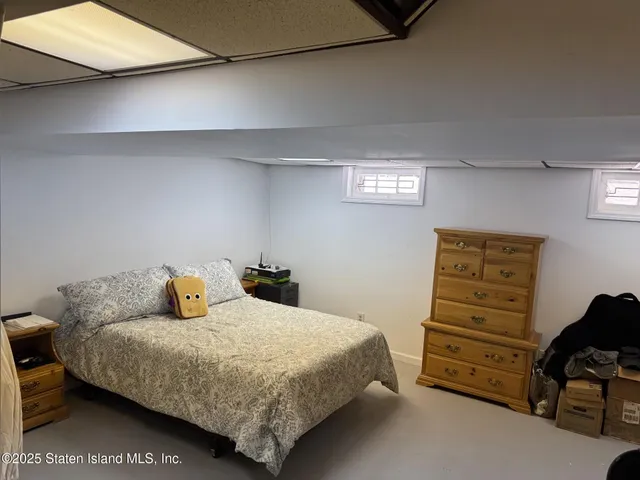 $1,185,000 | 9 Radford Street | New Springville