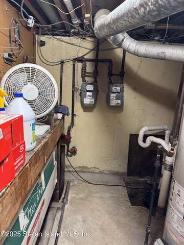 $1,185,000 | 9 Radford Street | New Springville