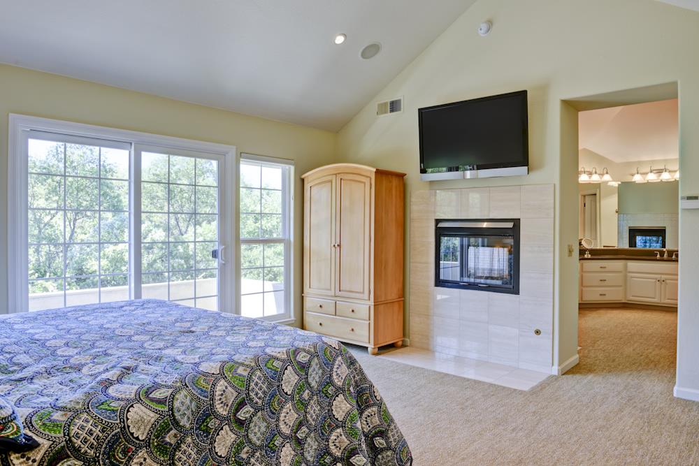 14540 Mountain Quail Road Salinas, CA 93908 - Photo 13 of 33 Gallery Image 13