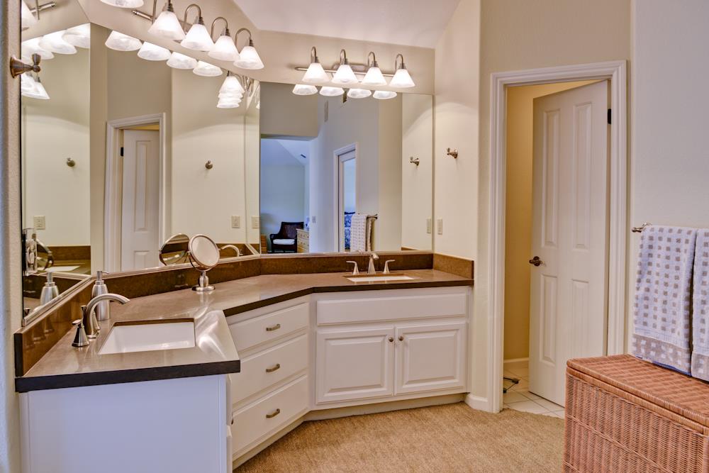 14540 Mountain Quail Road Salinas, CA 93908 - Photo 15 of 33 Gallery Image 15