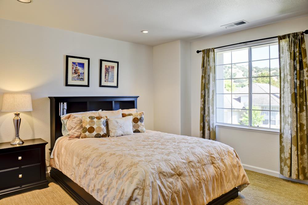 14540 Mountain Quail Road Salinas, CA 93908 - Photo 17 of 33 Gallery Image 17