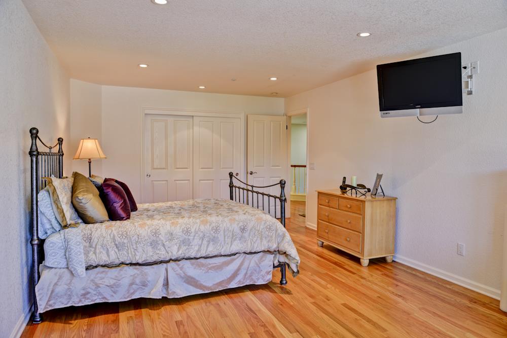 14540 Mountain Quail Road Salinas, CA 93908 - Photo 18 of 33 Gallery Image 18