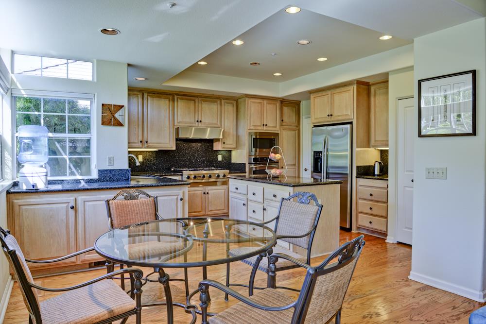 14540 Mountain Quail Road Salinas, CA 93908 - Photo 7 of 33 Gallery Image 7