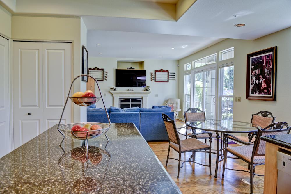 14540 Mountain Quail Road Salinas, CA 93908 - Photo 8 of 33 Gallery Image 8