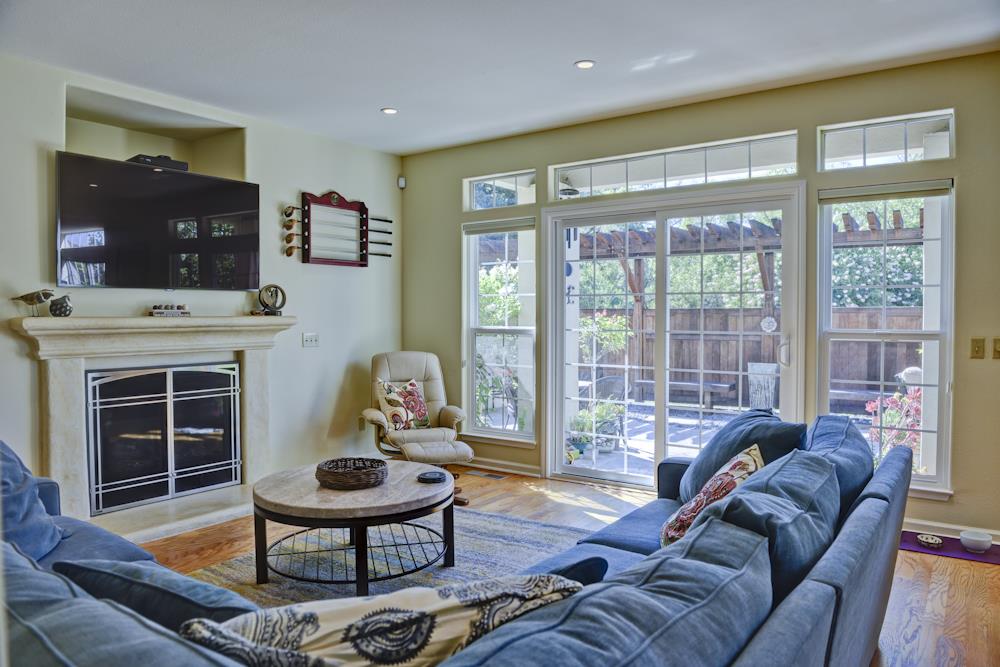 14540 Mountain Quail Road Salinas, CA 93908 - Photo 9 of 33 Gallery Image 9