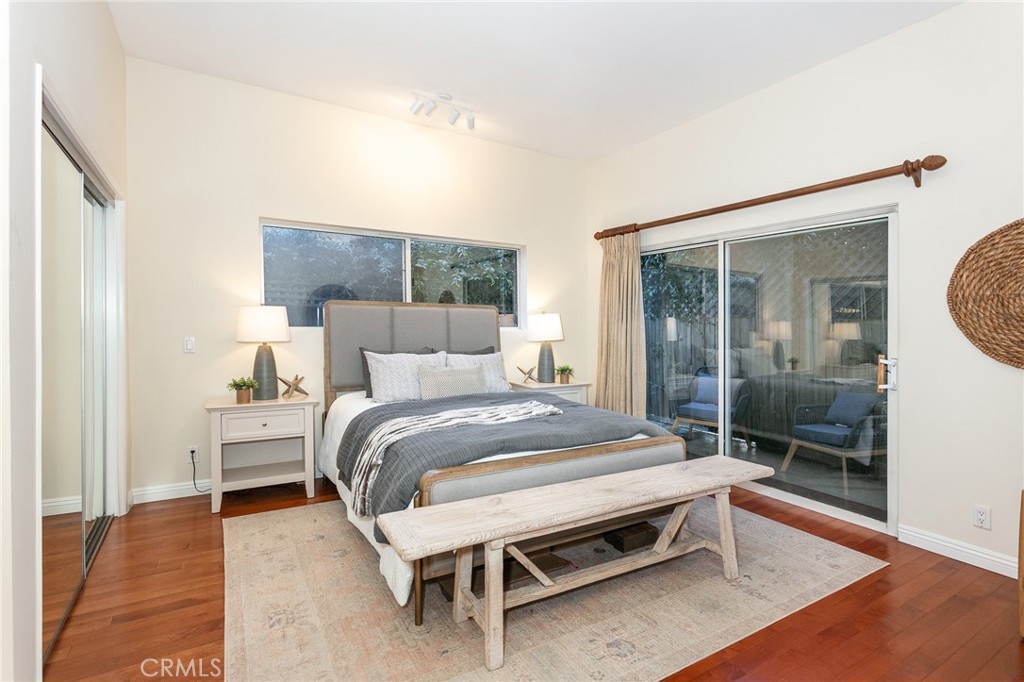 817 10th Street, Unit 104 Santa Monica, CA 90403 - Photo 22 of 31