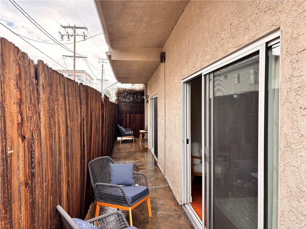 817 10th Street, Unit 104 Santa Monica, CA 90403 - Photo 26 of 31