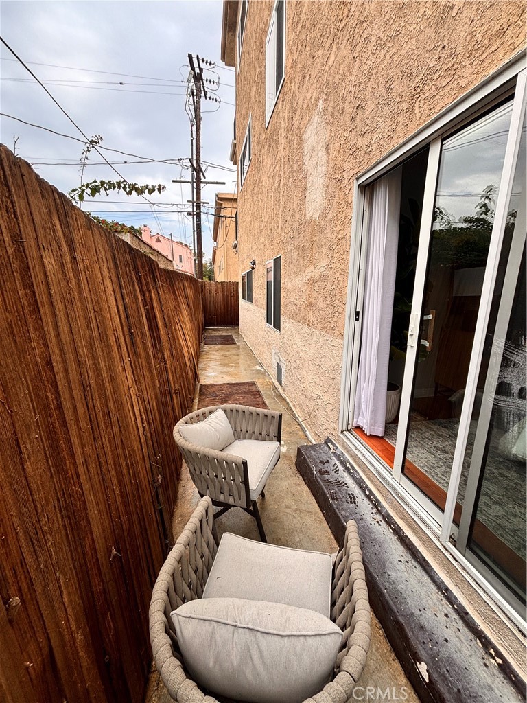 817 10th Street, Unit 104 Santa Monica, CA 90403 - Photo 28 of 31