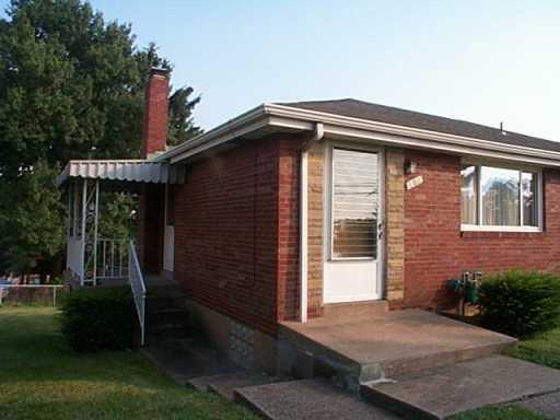 102 Barbara Drive McKees Rocks, PA 15136 - Photo 6 of 8 Other.