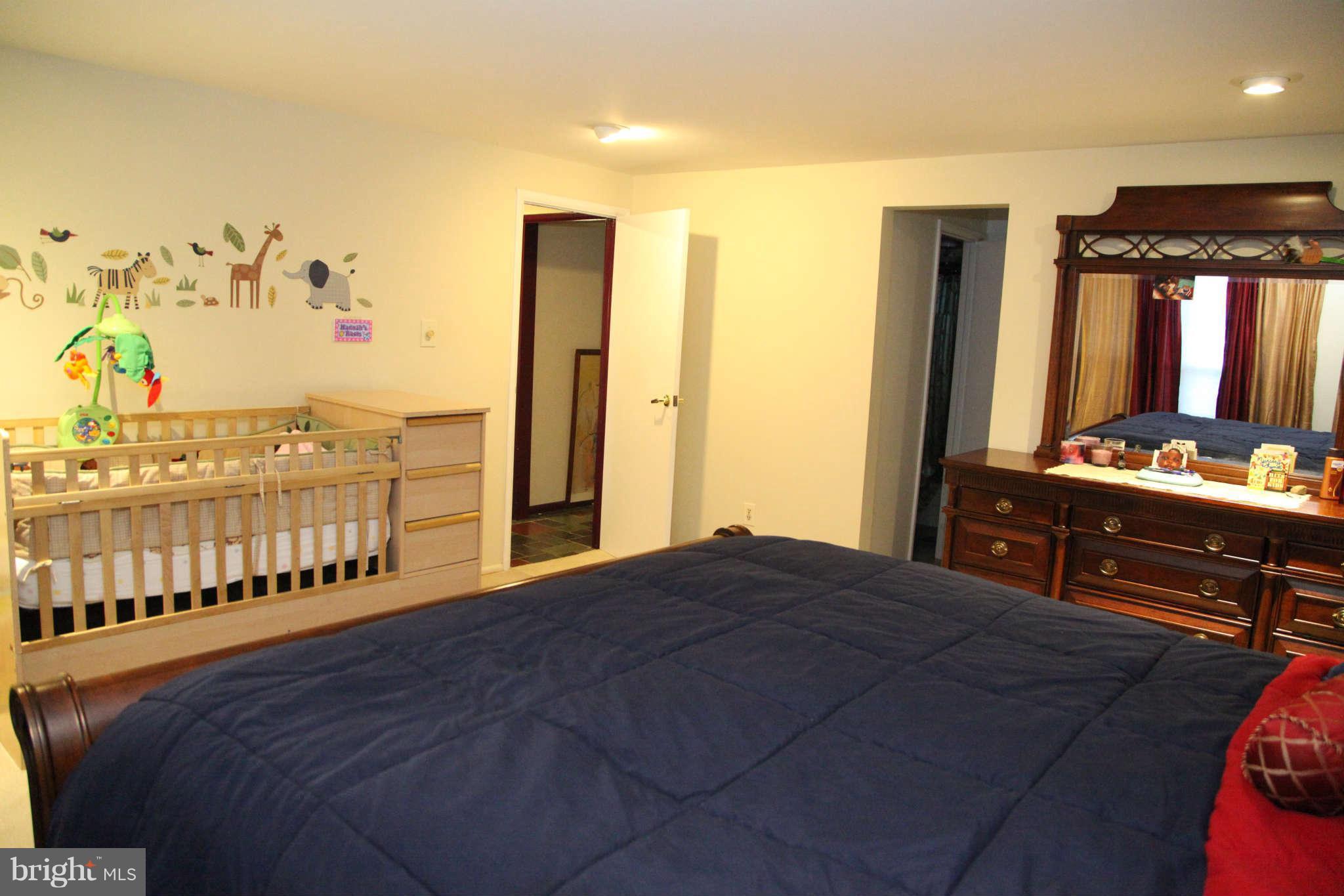 8614 Kiama Road Laurel, MD 20708 - Photo 20 of 30 Bedroom (Master)