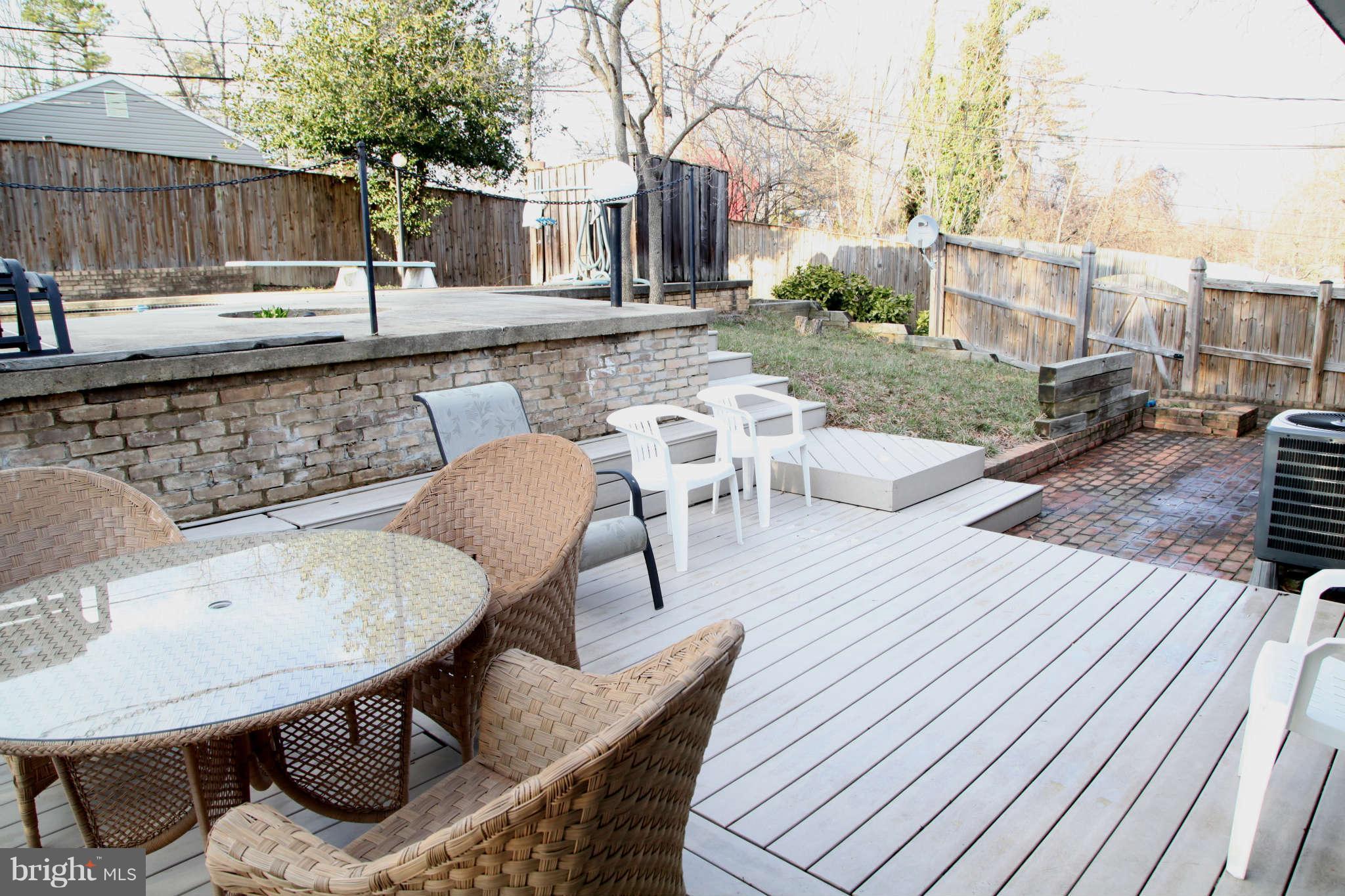 8614 Kiama Road Laurel, MD 20708 - Photo 8 of 30 Exterior (Rear)