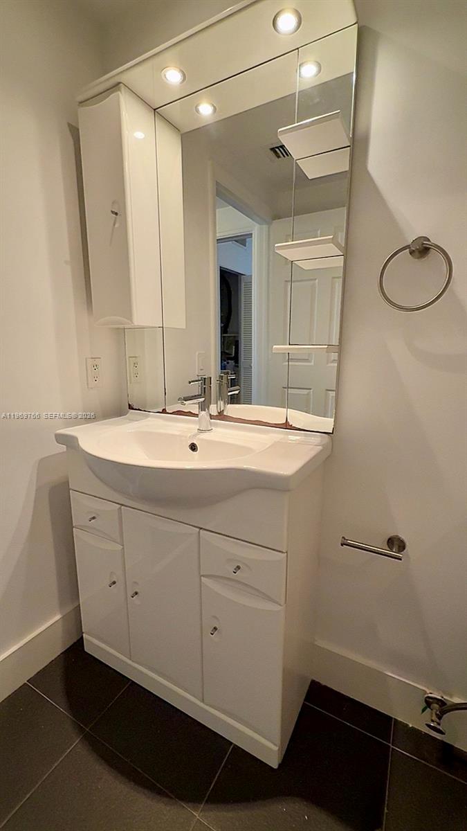 6831 Southwest 44th Street, Unit 302 Miami, FL 33155 - Photo 17 of 31