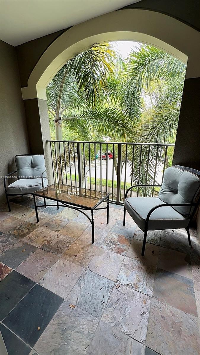 6831 Southwest 44th Street, Unit 302 Miami, FL 33155 - Photo 4 of 31