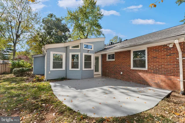 $3,600 | 4005 Braddock Road, Alexandria, VA 22312