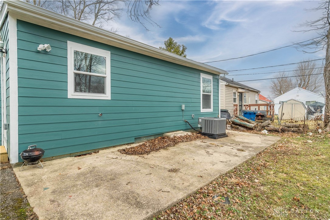 752 Cleverly Road Dayton, OH 45417 - Photo 19 of 22 Gallery Image 19
